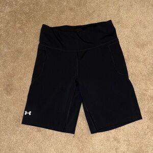 LG Women's Black Athletic Shorts 8”